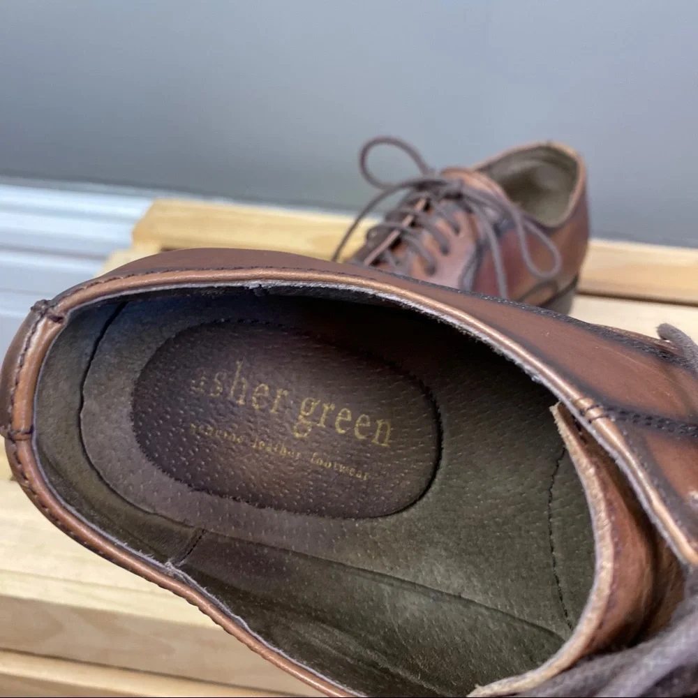 Asher‎ green lace up oxford size 8